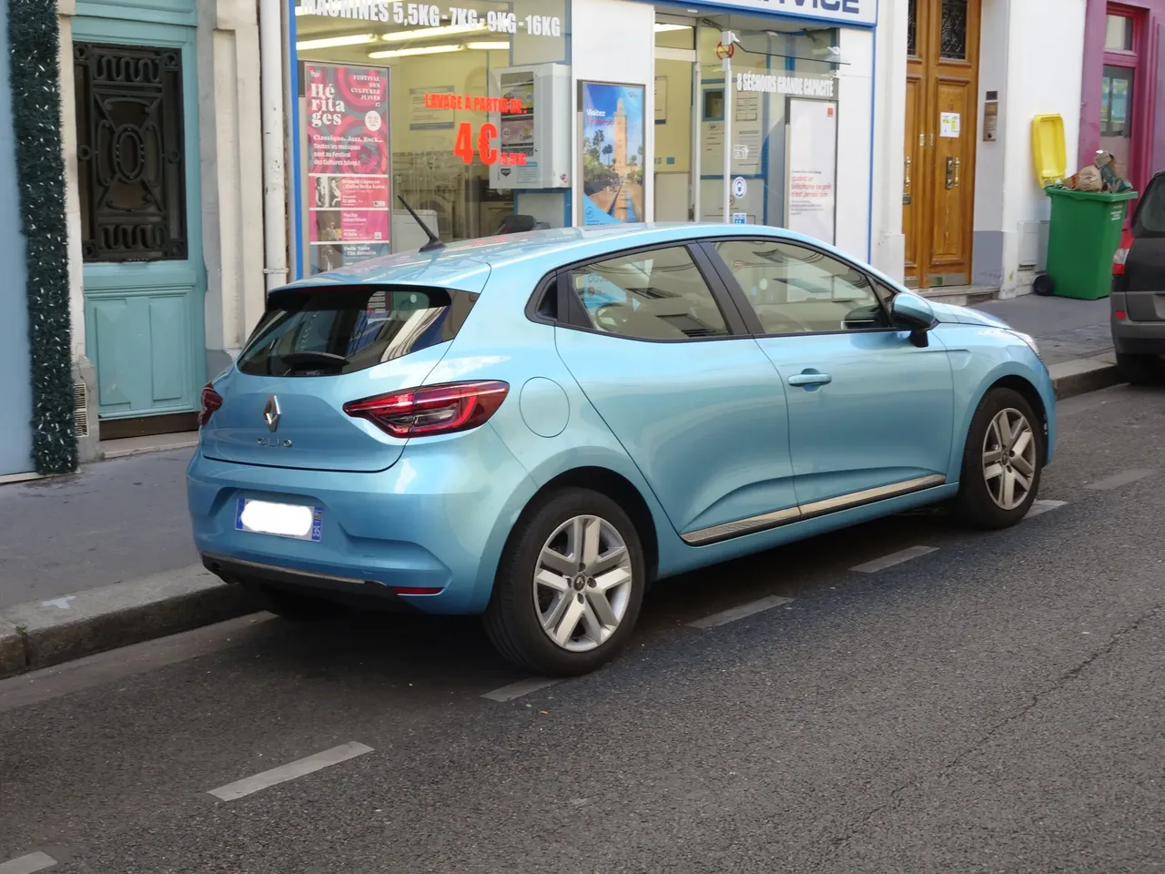 Renault Clio · temsili fotoğraf